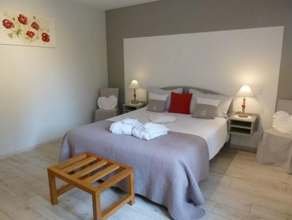 Chambres D'Hotes De La Junchere Saint-Hilaire-de-Court Δωμάτιο φωτογραφία