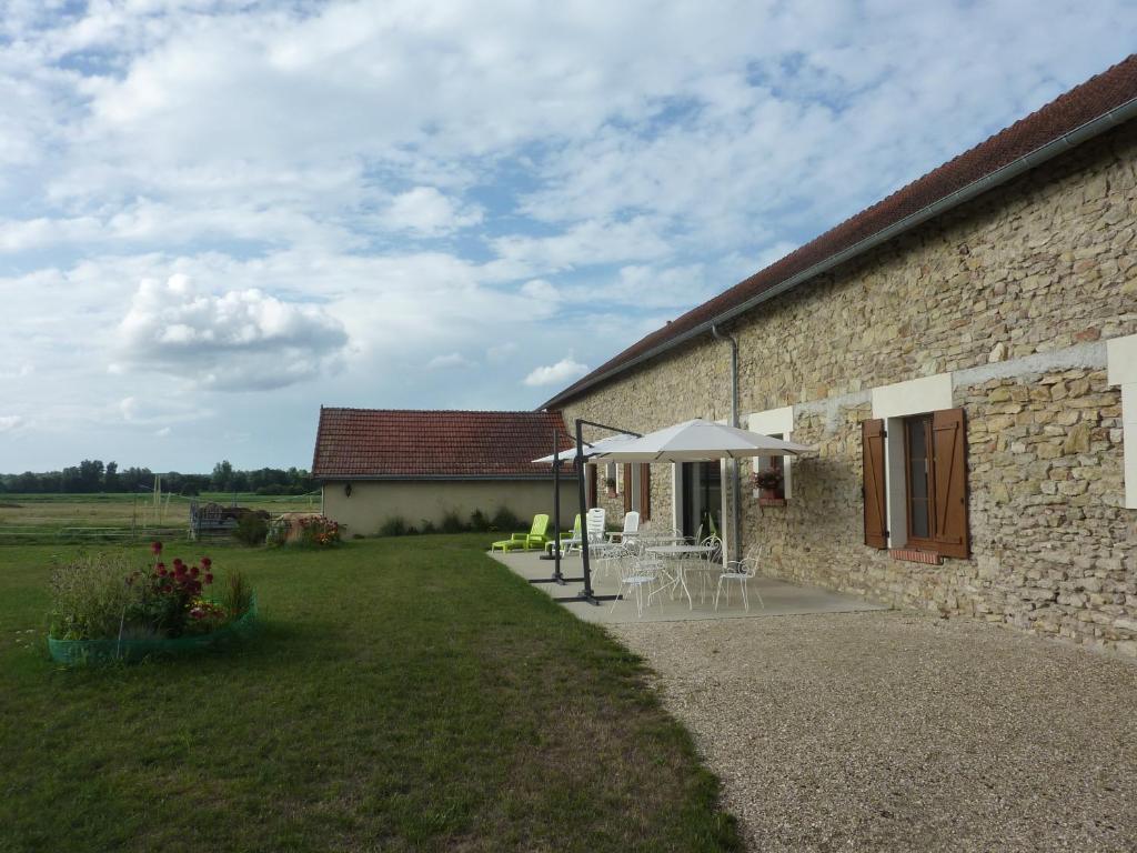 Chambres D'Hotes De La Junchere Saint-Hilaire-de-Court Εξωτερικό φωτογραφία